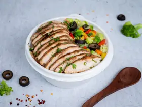 Chicken And Veggies Salad Bowl - Keto